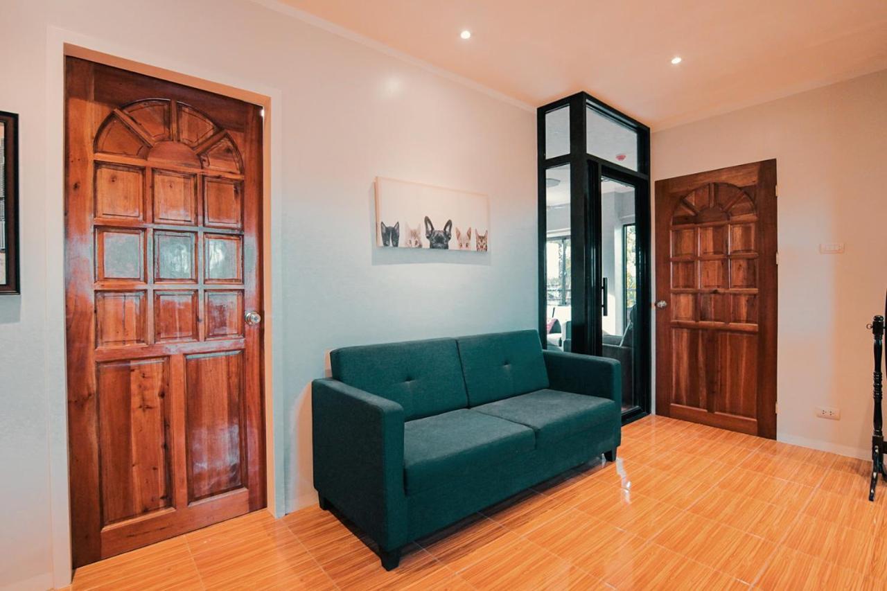 Kingswick Residences & Lodge Dumaguete City Ngoại thất bức ảnh