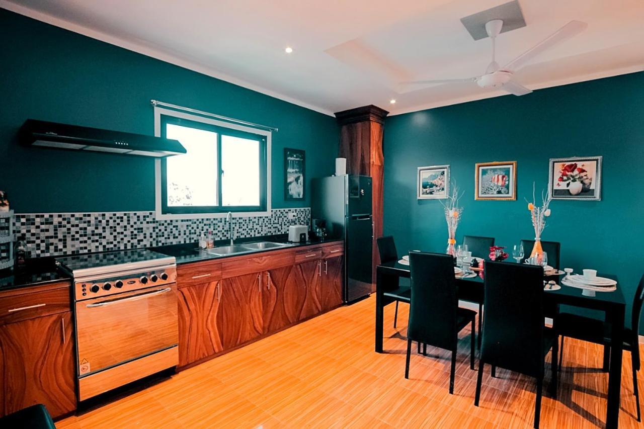 Kingswick Residences & Lodge Dumaguete City Ngoại thất bức ảnh